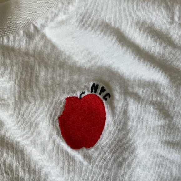 JCrew- The Big Apple embroidered t-shirt - Picture 5 of 6